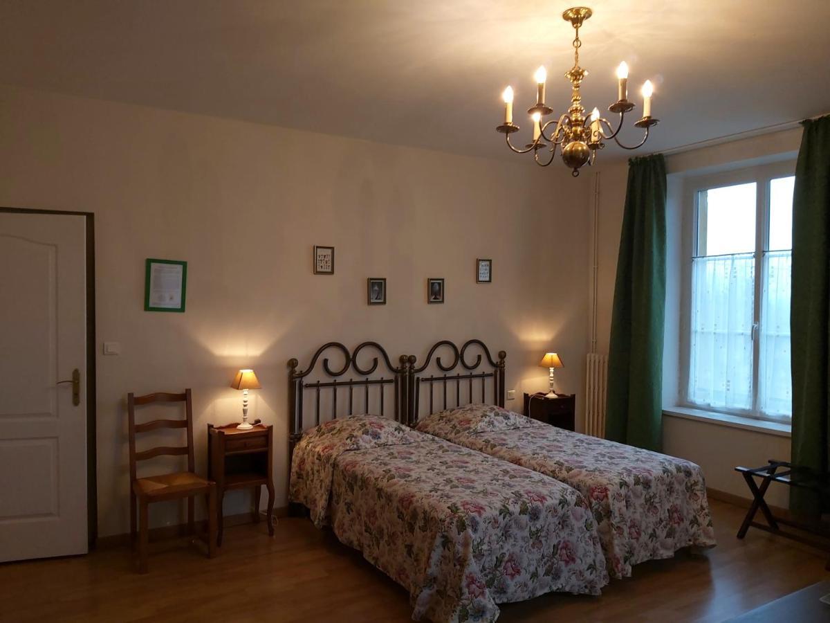 Maison D'Hotes Le Chateau De Puxe Eksteriør bilde