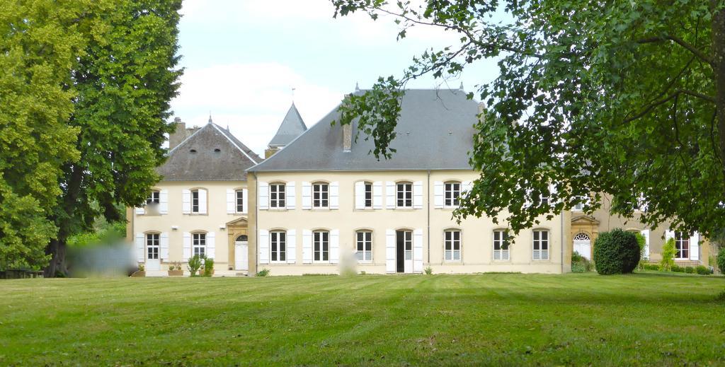 Maison D'Hotes Le Chateau De Puxe Eksteriør bilde