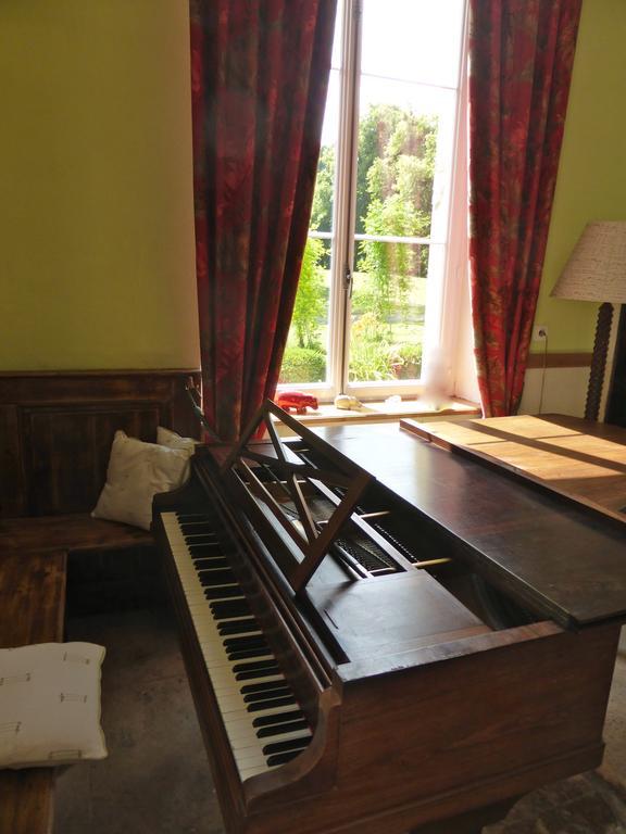 Maison D'Hotes Le Chateau De Puxe Eksteriør bilde